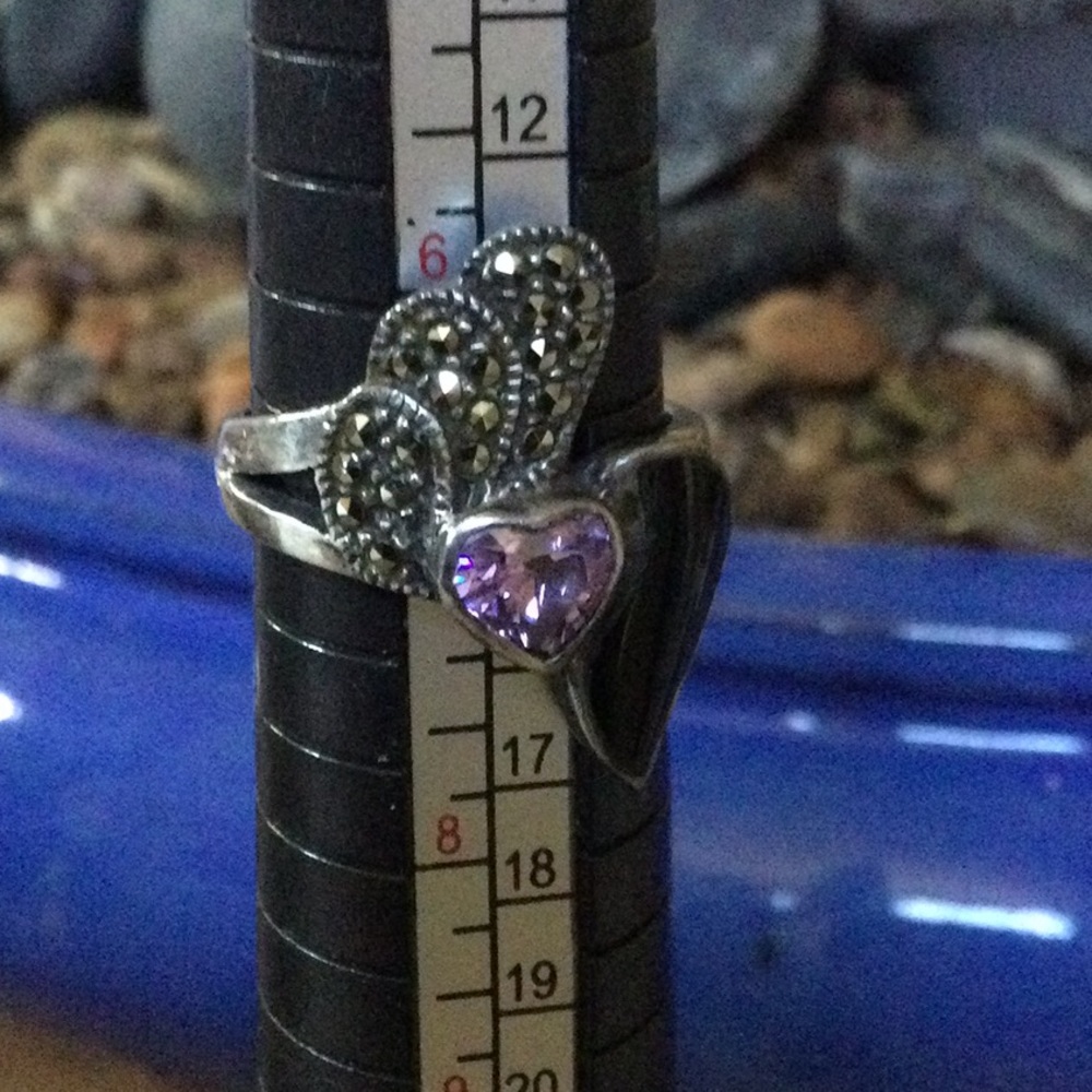 Marcasite and amethyst ring